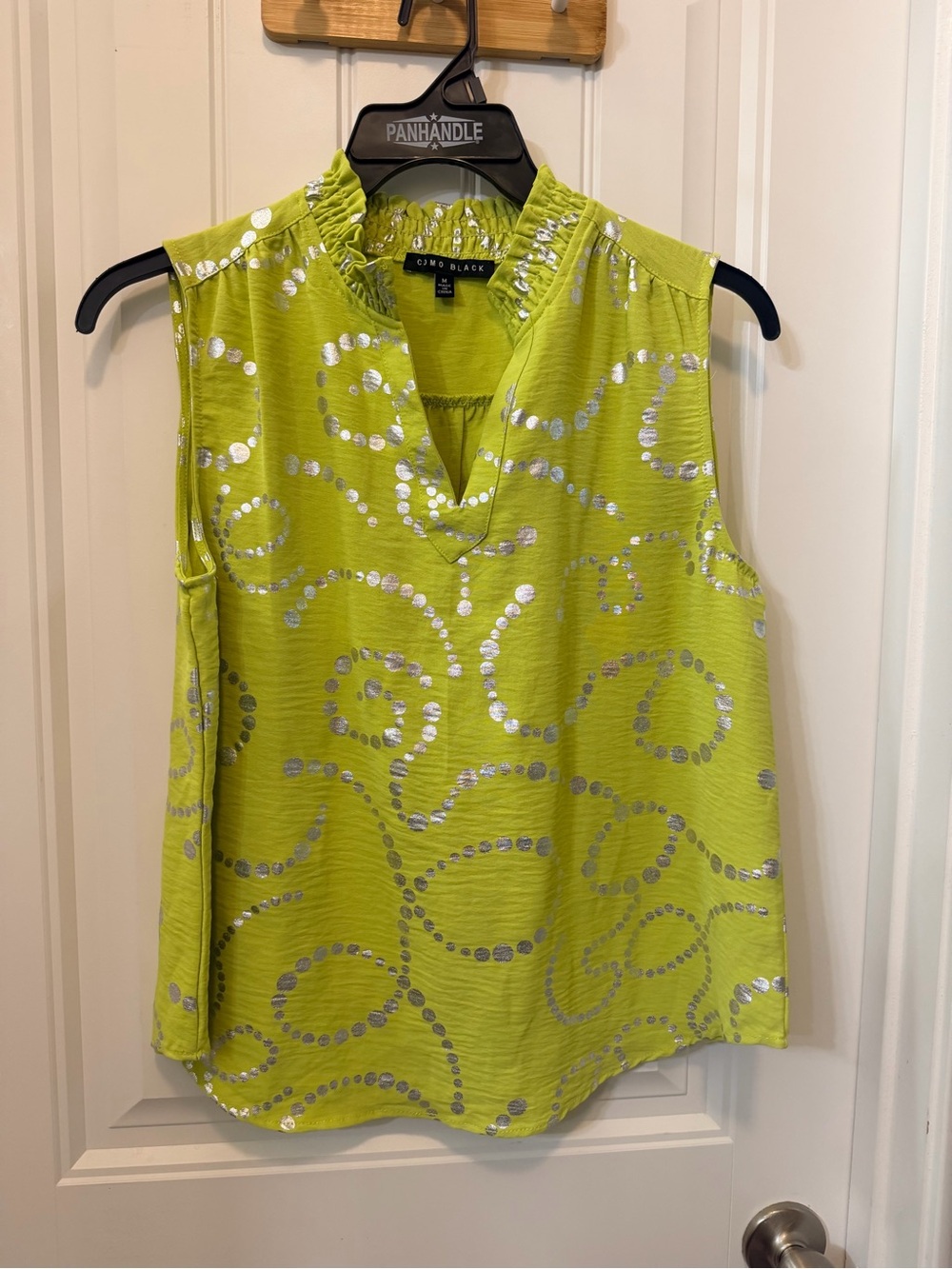 Como Black Lime Sleeveless Metallic Dot V-Neck Blouse